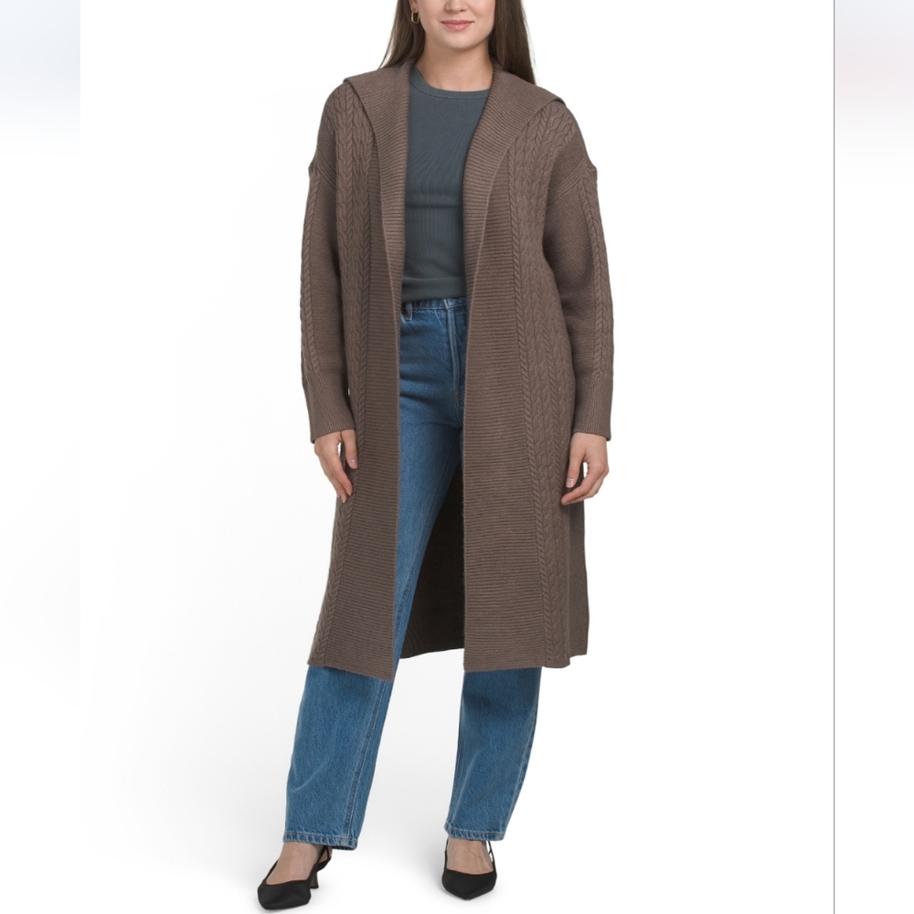 CYRUS Women's Amaretto Cable Knit Duster
